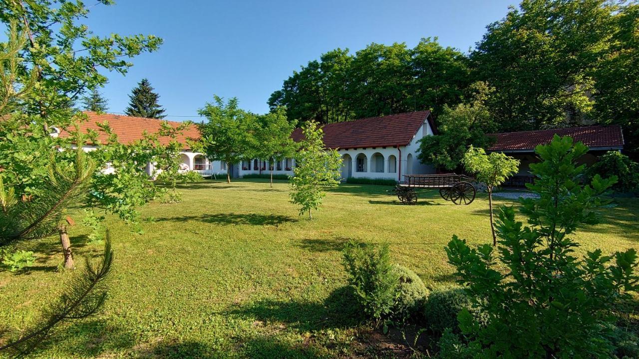 Bakta Haz Hotell Egerbakta Exteriör bild